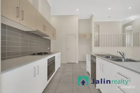 Property photo of 13 Wellington Street Mernda VIC 3754