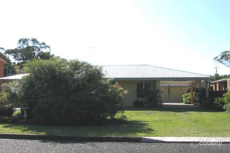 12 Banksia Pde, Tuncurry, NSW 2428