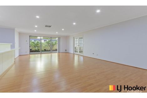 Property photo of 30 Splendid Gardens Harrisdale WA 6112