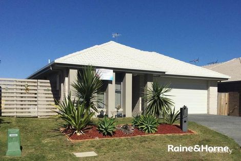 33 Feather Ct, Morayfield, QLD 4506