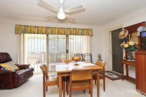Property photo of 17/4 Cowmeadow Road Mount Hutton NSW 2290