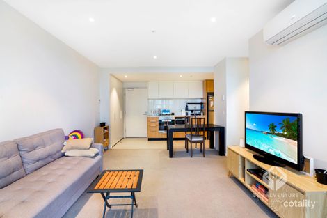 Property photo of 1012E/888 Collins Street Docklands VIC 3008