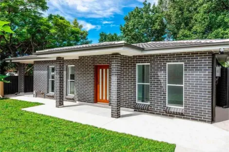 36 Pearson St, South Wentworthville, NSW 2145