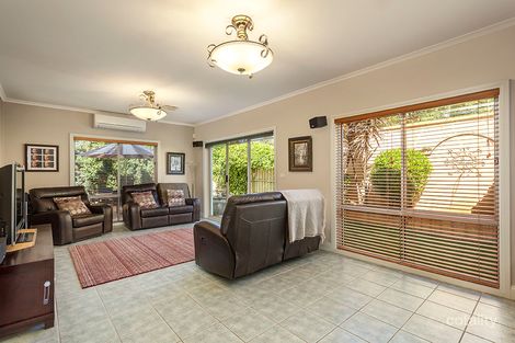 Property photo of 2/12A Daws Road Doncaster East VIC 3109