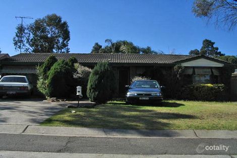 17 Heron Cres, St Clair, NSW 2759