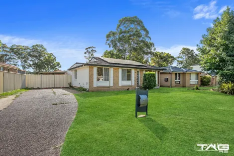 Property photo of 61 Tanbark Circuit Werrington Downs NSW 2747