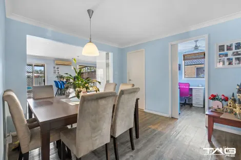 Property photo of 61 Tanbark Circuit Werrington Downs NSW 2747