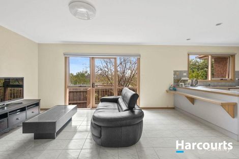 Property photo of 2/19 Churchill Street Doncaster East VIC 3109