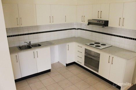 Property photo of 5/21-23 Hinkler Avenue Warwick Farm NSW 2170