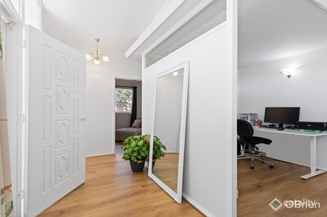 Property photo of 10 Brentwood Crescent Frankston VIC 3199