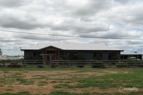 6 Edgewood Dr, Emerald, QLD 4720