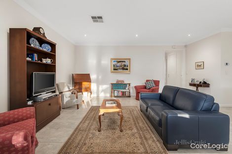 Property photo of 2/47 Windsor Avenue Mount Waverley VIC 3149