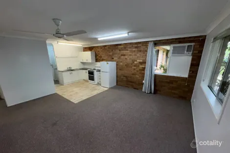 3/8 Weinholt St, Allenstown, QLD 4700