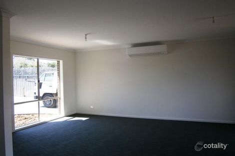 Property photo of 2/30 Sunrise Drive Mulgrave VIC 3170