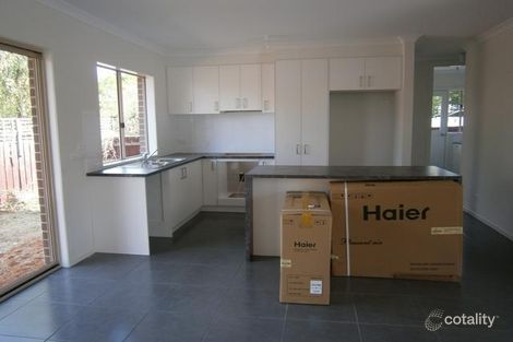 Property photo of 2/30 Sunrise Drive Mulgrave VIC 3170