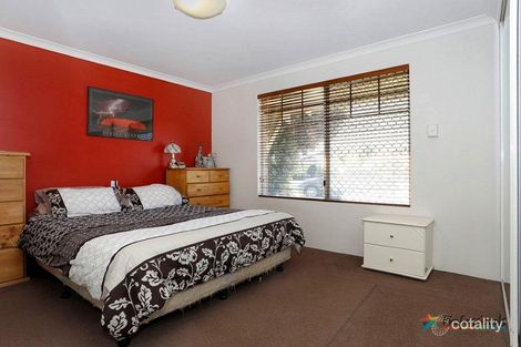Property photo of 27 Ellenbrae Place Marangaroo WA 6064