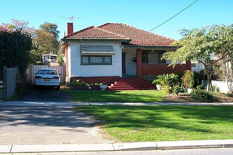 Property photo of 22 Gibson Street Beaconsfield WA 6162
