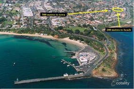 54 Queen St, Mornington, VIC 3931