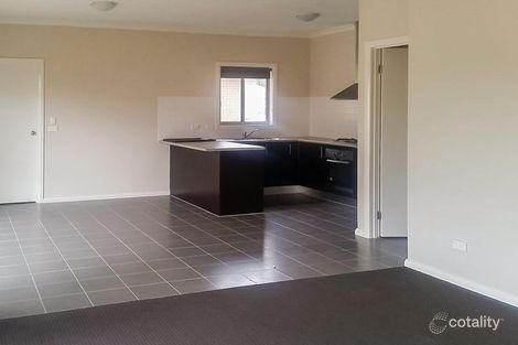 27/42 Mitchells Lane, Sunbury, VIC 3429
