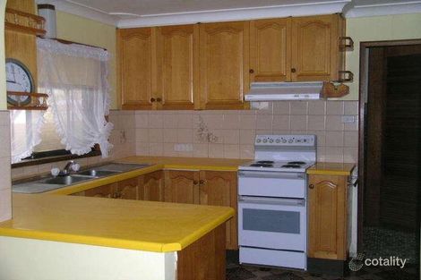 Property photo of 9 Elouera Avenue Buff Point NSW 2262