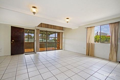Property photo of 8/33-39 Hooker Boulevard Broadbeach Waters QLD 4218