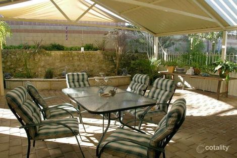 Property photo of 14 Serpentine Rise Success WA 6164