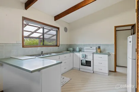 Property photo of 33 Old Waratah Road Fish Creek VIC 3959