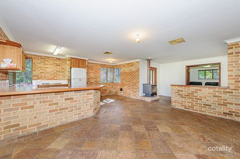 905 Lion St, Mount Helena, WA 6082