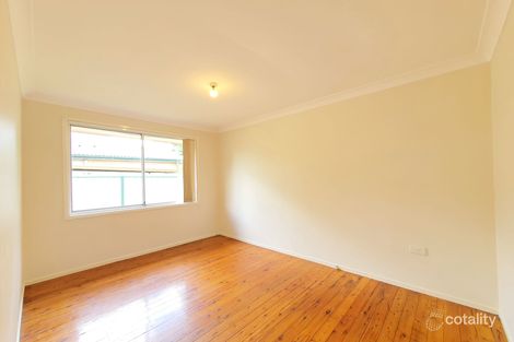 Property photo of 4 Pymble Street Dharruk NSW 2770