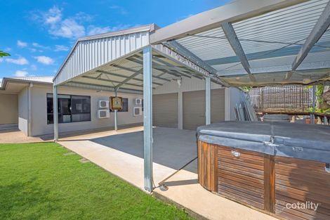 32 Bilbao Pl, Bushland Beach, QLD 4818