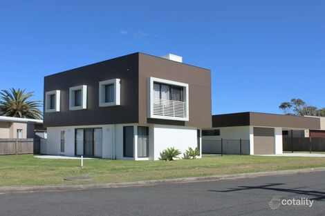 21 Ocean Dr, Wallabi Point, NSW 2430