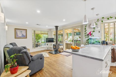 6 Ameroo Ave, Milang, SA 5256