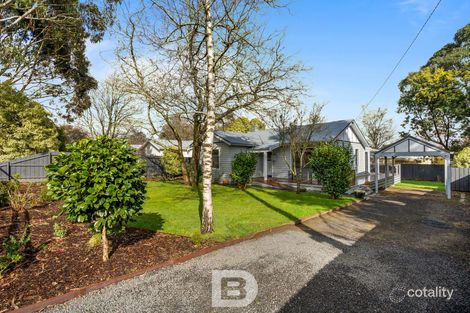 Property photo of 21 Morris Road Woodend VIC 3442