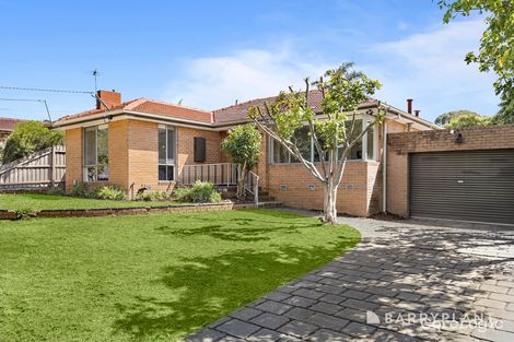 Property photo of 17 Greenwood Drive Bundoora VIC 3083
