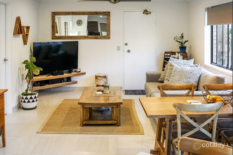 Property photo of 5/10 Mountain View Avenue Miami QLD 4220