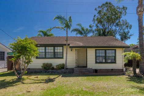 Property photo of 50 Eleebana Crescent Koonawarra NSW 2530