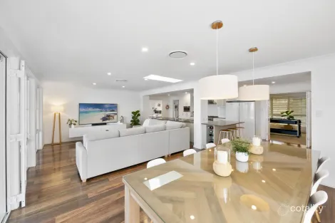 Property photo of 65 The Corso Gorokan NSW 2263