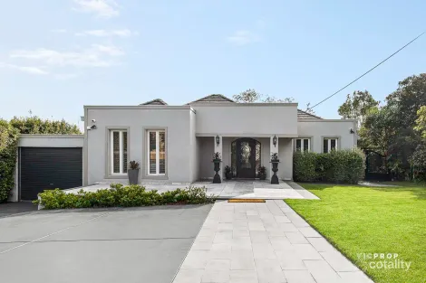 31 Burke Rd N, Ivanhoe East, VIC 3079