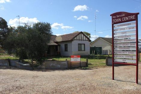 14 Longhurst St, Narembeen, WA 6369