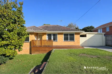 9 Deveney St, Pakenham, VIC 3810