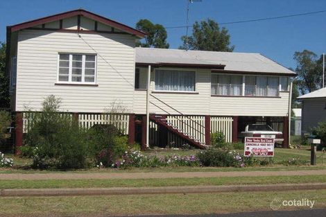 8 Dorney St, Chinchilla, QLD 4413