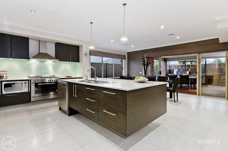 Property photo of 14 McCrae Drive Doreen VIC 3754