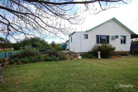 Property photo of 86 Brooking Street Beverley WA 6304