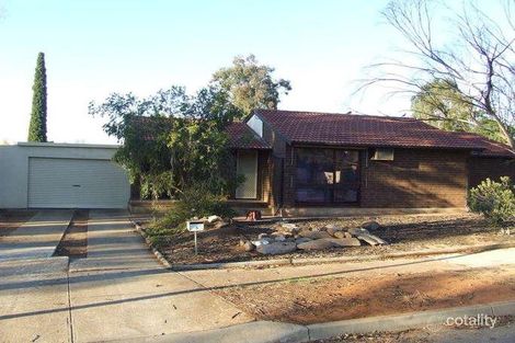 5 Nyenna Ct, Munno Para, SA 5115