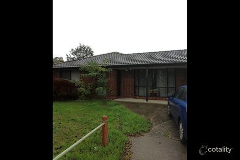 Property photo of 28 McGuigan Drive Cranbourne West VIC 3977