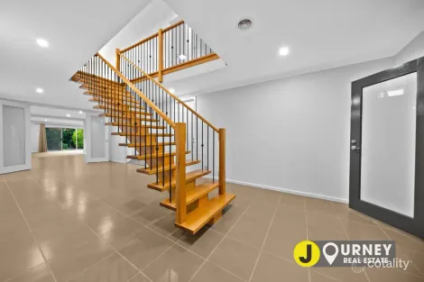 Property photo of 20 Sandarra Boulevard Sandhurst VIC 3977
