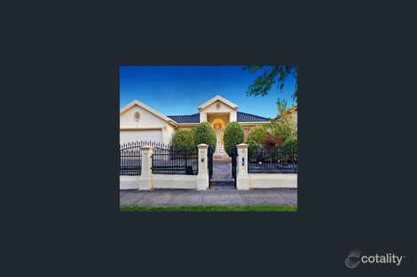Property photo of 11 Tenterfield Drive Narre Warren South VIC 3805