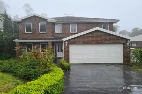 89b Sinclair Cres, Wentworth Falls, NSW 2782