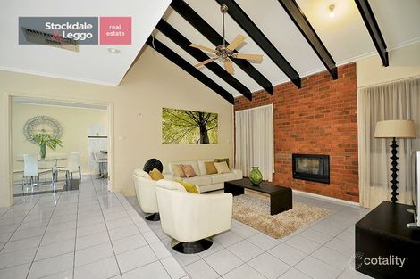 Property photo of 8 Grasmere Court Greenvale VIC 3059