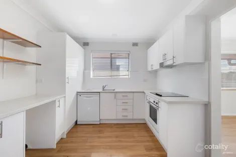6/10 Bourke St, Adamstown, NSW 2289